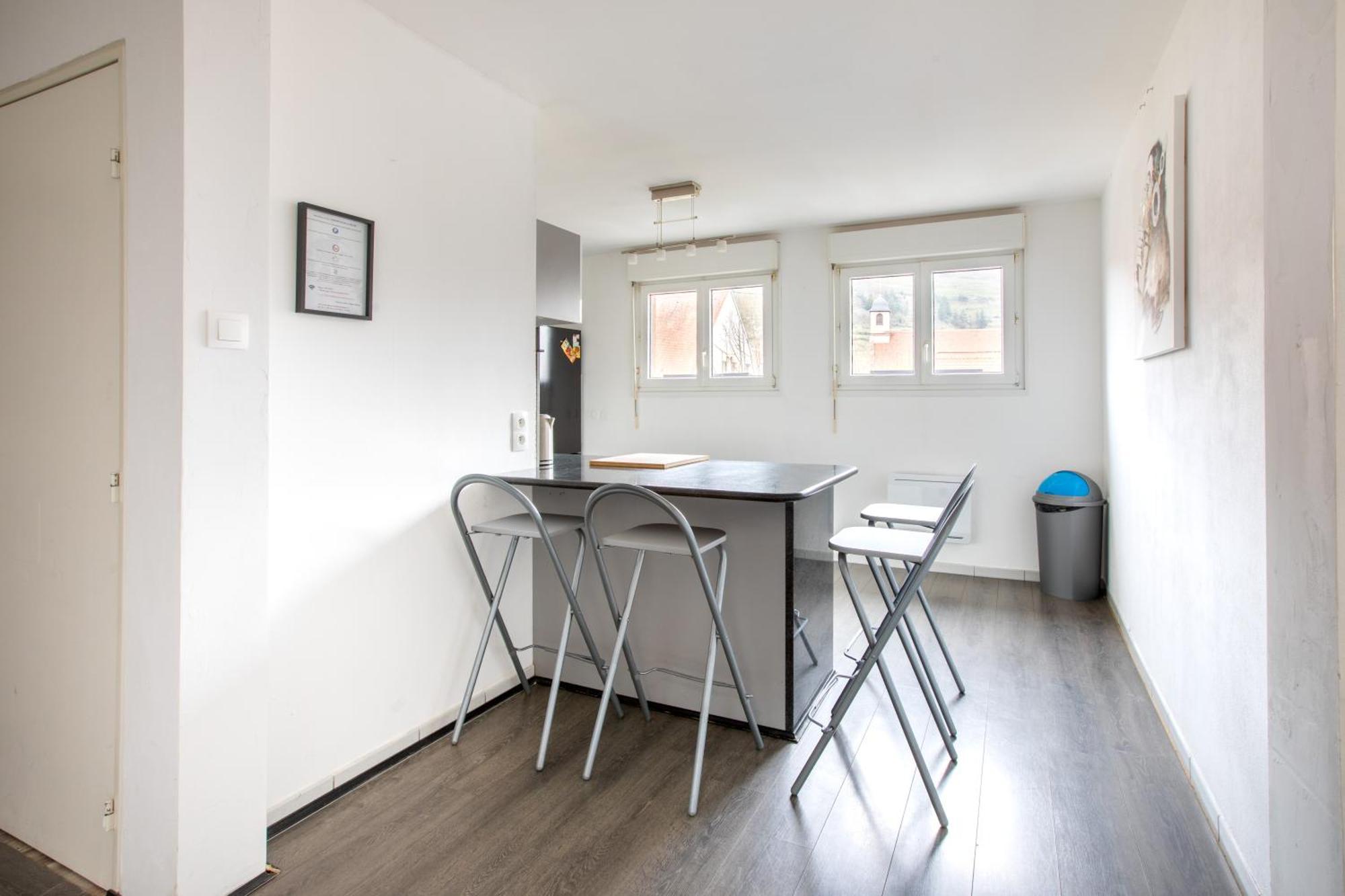 Choupette De La Vallee Avec Garage Apartment *